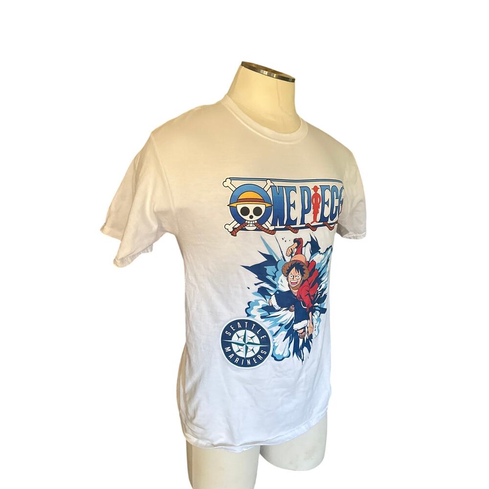 Men M MLB One Piece x Seattle Mariners Monkey D. Luffy White Tee T-Shirt